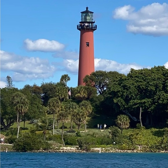 Meet your Posher, Simone - Picture 5 of 6